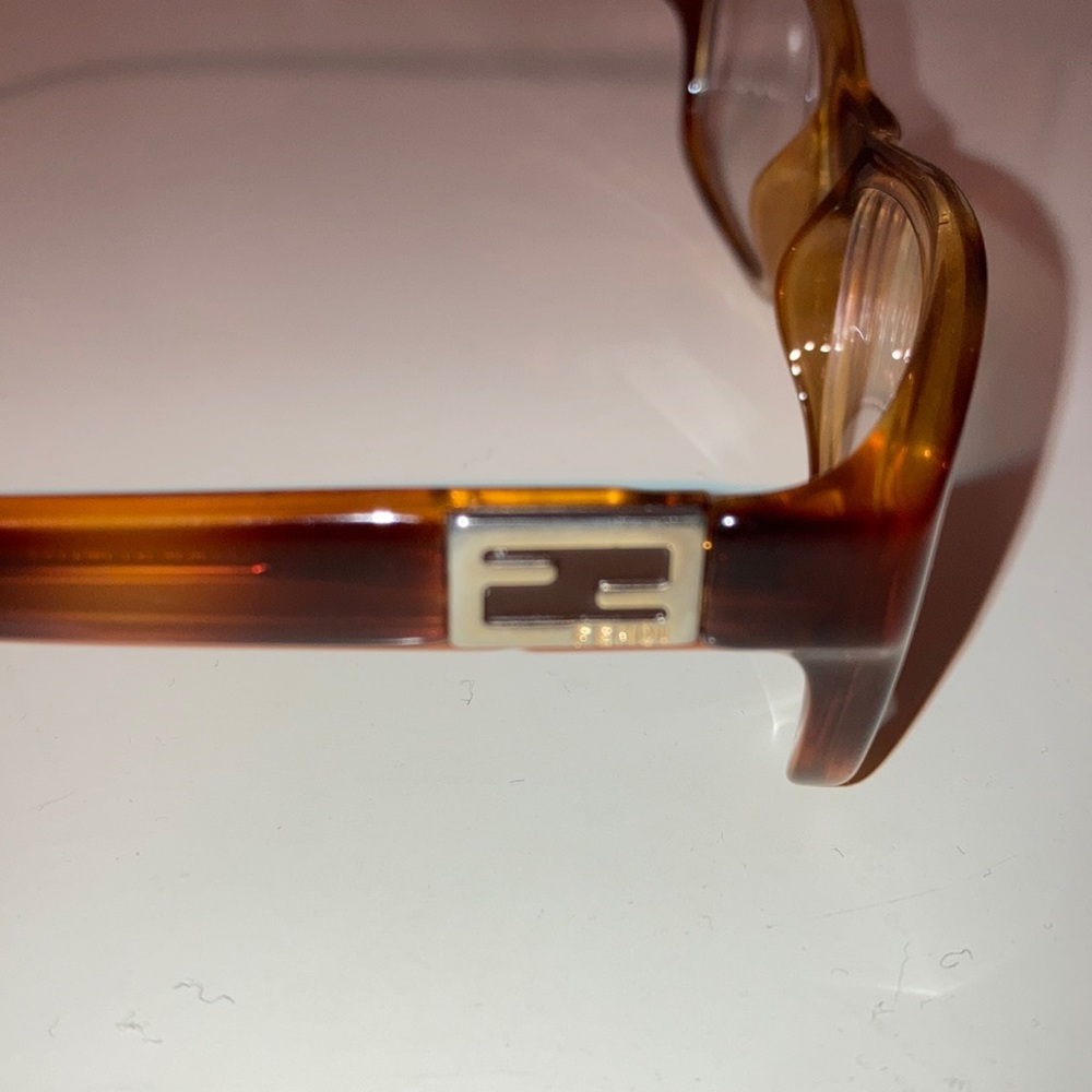 Fendi glasses - Picture 4 of 8
